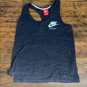 Nike tank
